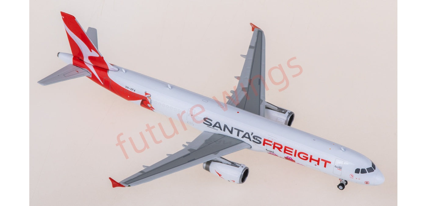 1:400 Phoenix PH11972 Qantas Airways Airbus A321 VH-XF4 Aircraft Model+Free Tractor
