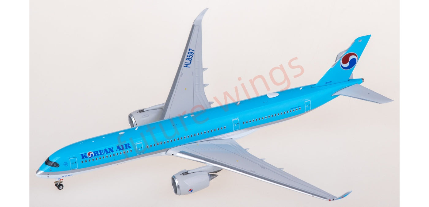 1:400 Phoenix PH04634 Korean Air Airbus A350-900 HL8597 Aircraft Model+Free Tractor