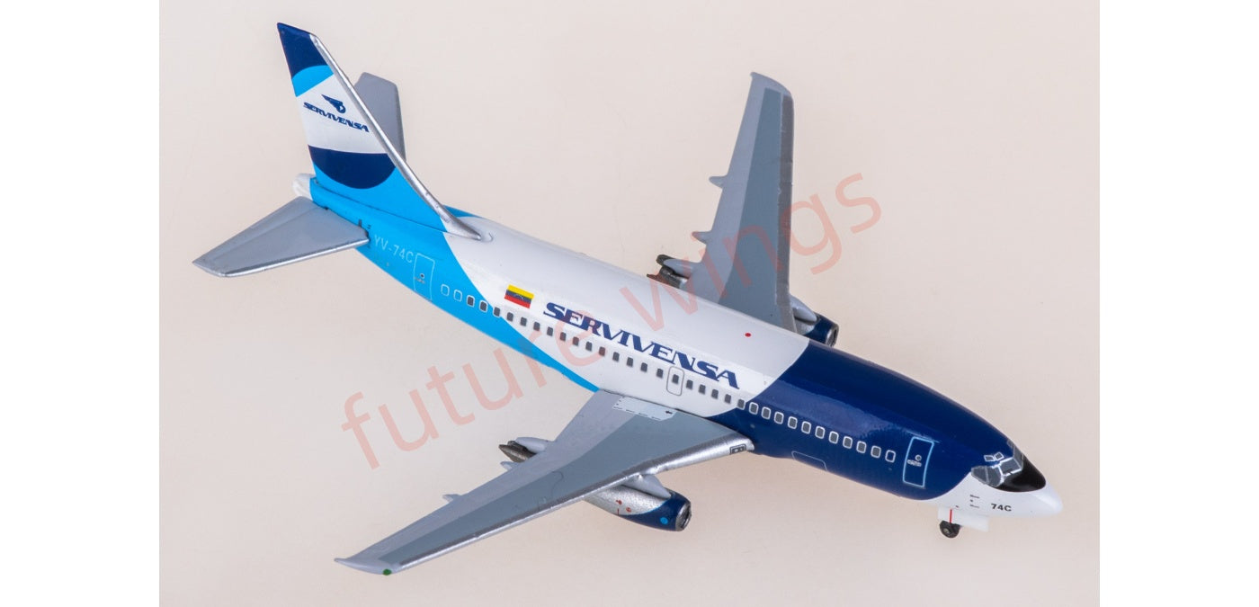 1:400 AeroClassics AC411397 Servivensa Boeing 737-200 YV-74C Aircraft Model+Free Tractor