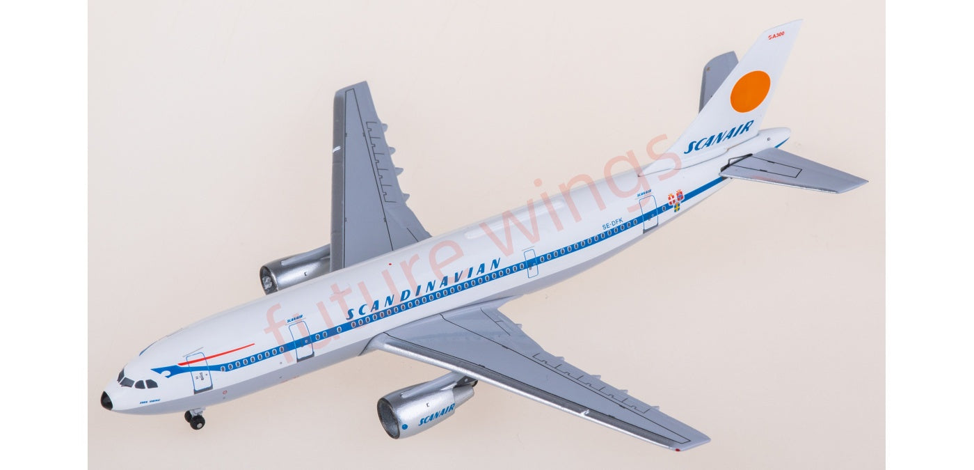 1:400 AeroClassics AC411390 Scanair Airbus A300B4 SE-DFK Aircraft Model+Free Tractor