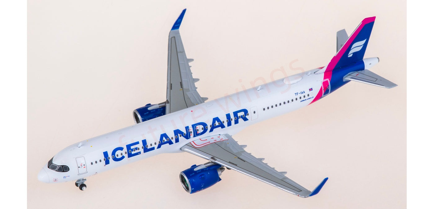 1:400 Geminijets GJICE2337 Icelandair Airbus A321neo TF-IAA Aircraft Model+Free Tractor