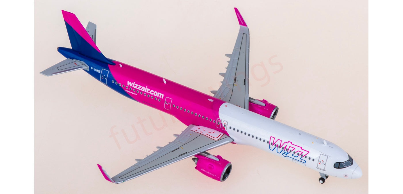 1:400 Geminijets GJWUK2340 Wizz Air Airbus A321neo G-WUNB Aircraft Model+Free Tractor