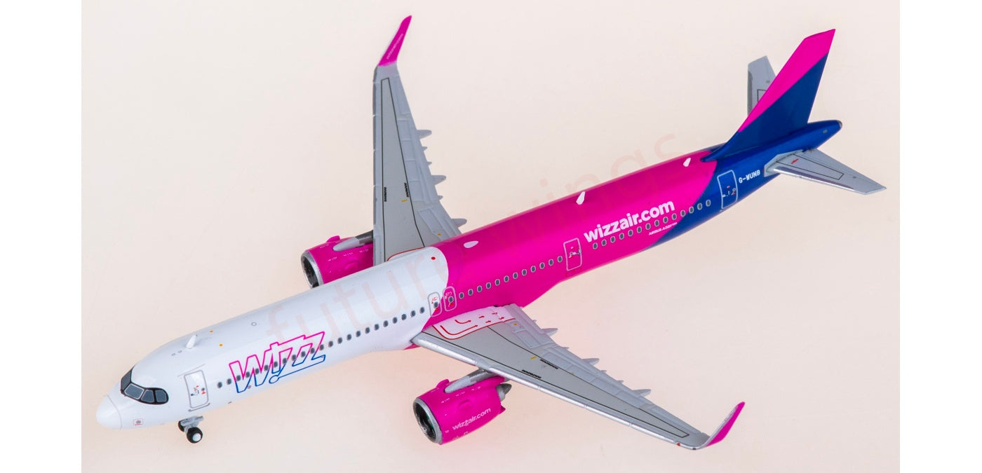 1:400 Geminijets GJWUK2340 Wizz Air Airbus A321neo G-WUNB Aircraft Model+Free Tractor
