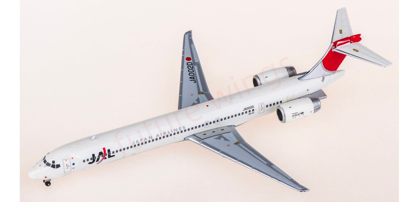 1:400 Geminijets GJJAL1719 Japan Airlines McDonnell Douglas MD-90 JA002D Aircraft Model+Free Tractor