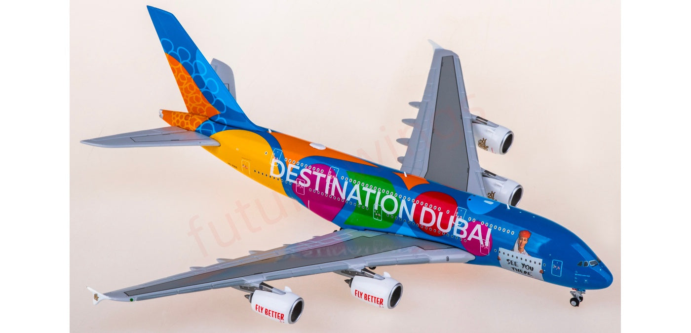 1:400 Geminijets GJUAE2345 Emirates Airways Airbus A380 A6-EES Aircraft Model+Free Tractor