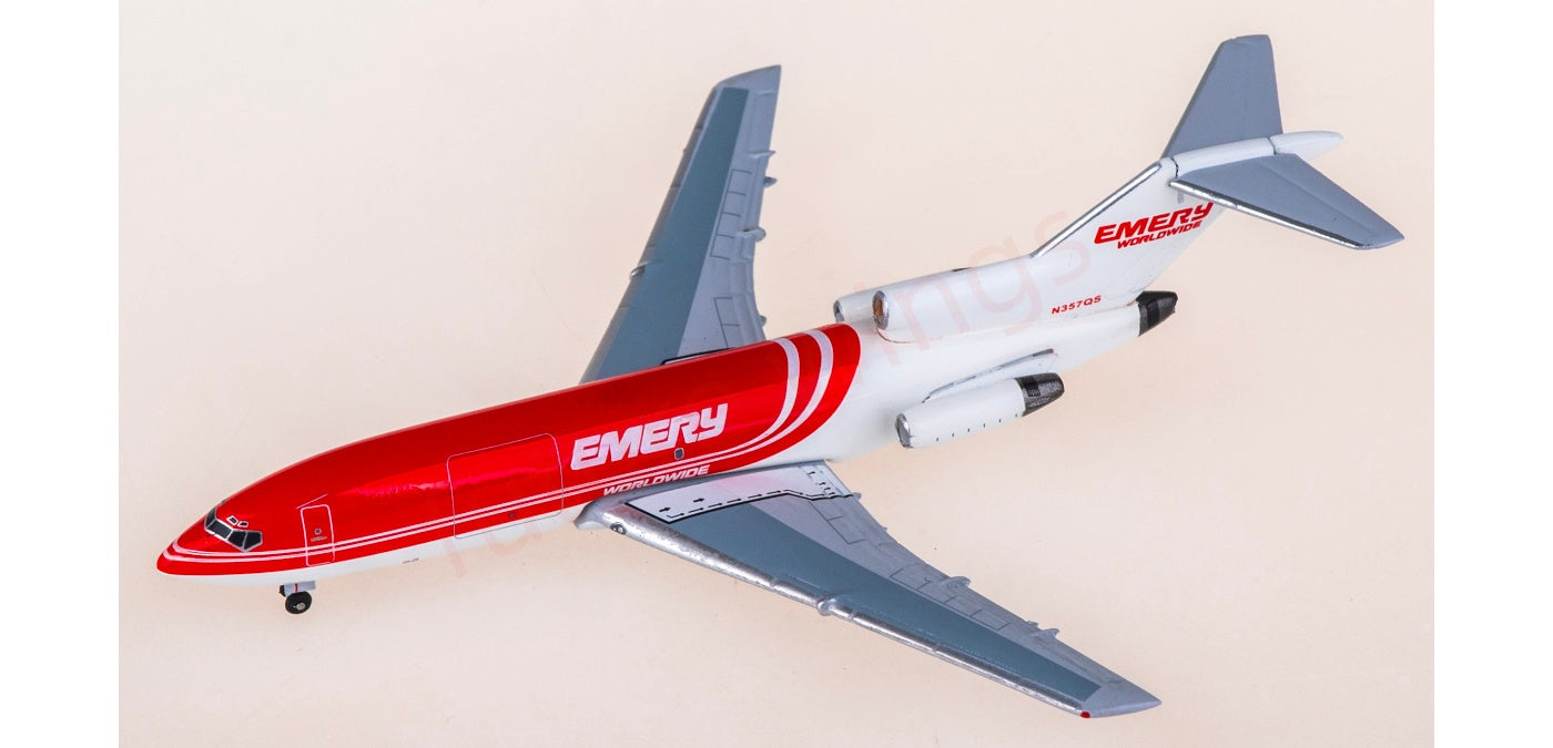 1:400 AeroClassics AC411442 Emery Boeing 727-100F N357QS Aircraft Model+Free Tractor