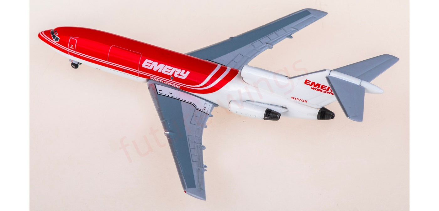1:400 AeroClassics AC411442 Emery Boeing 727-100F N357QS Aircraft Model+Free Tractor