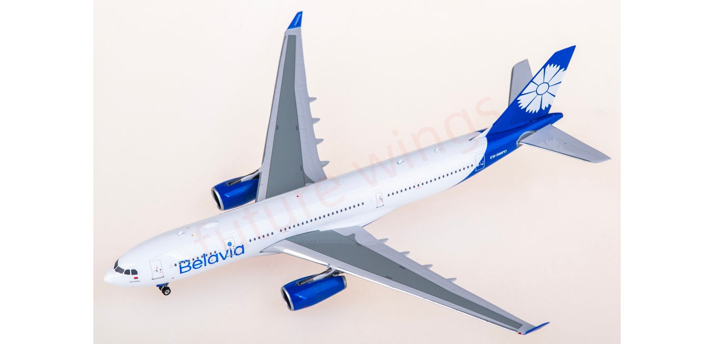 1:400 Phoenix PH12022 Belavia Airbus A330-200 EW-588PD Aircraft Model+Free Tractor