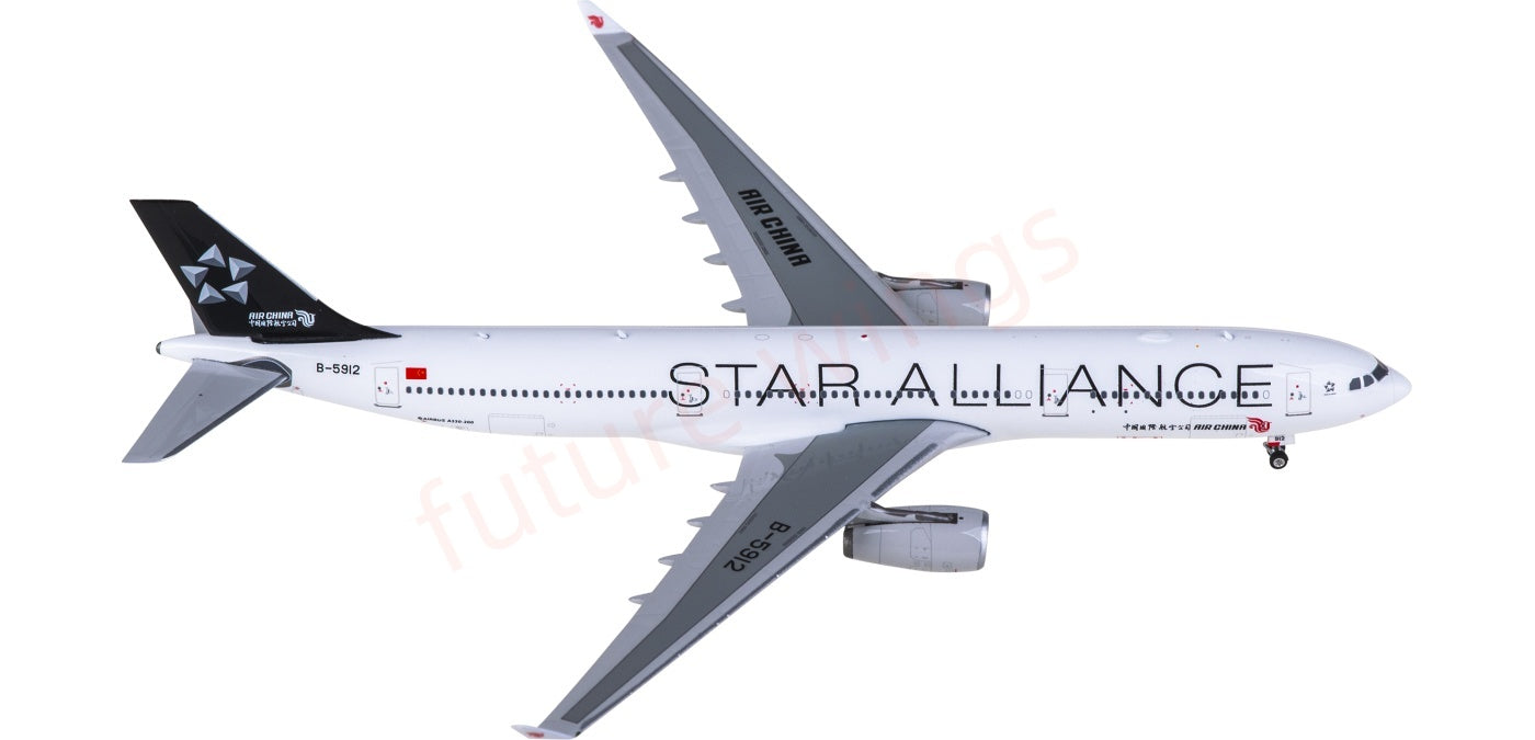 1:400 Phoenix PH12023 Air China Airbus A330-300 B-5912 Aircraft Model+Free Tractor