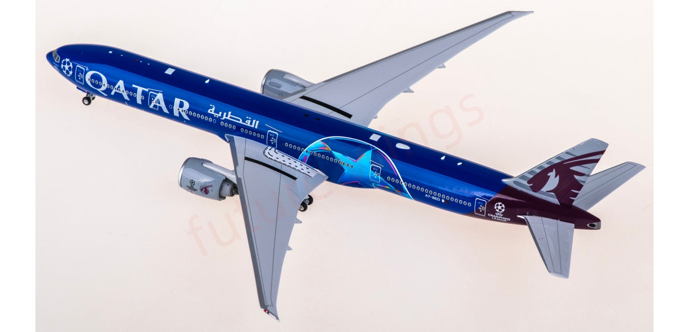 1:400 Phoenix PH04655 Qatar Airways B777-300ER A7-BED Aircraft Model+Free Tractor