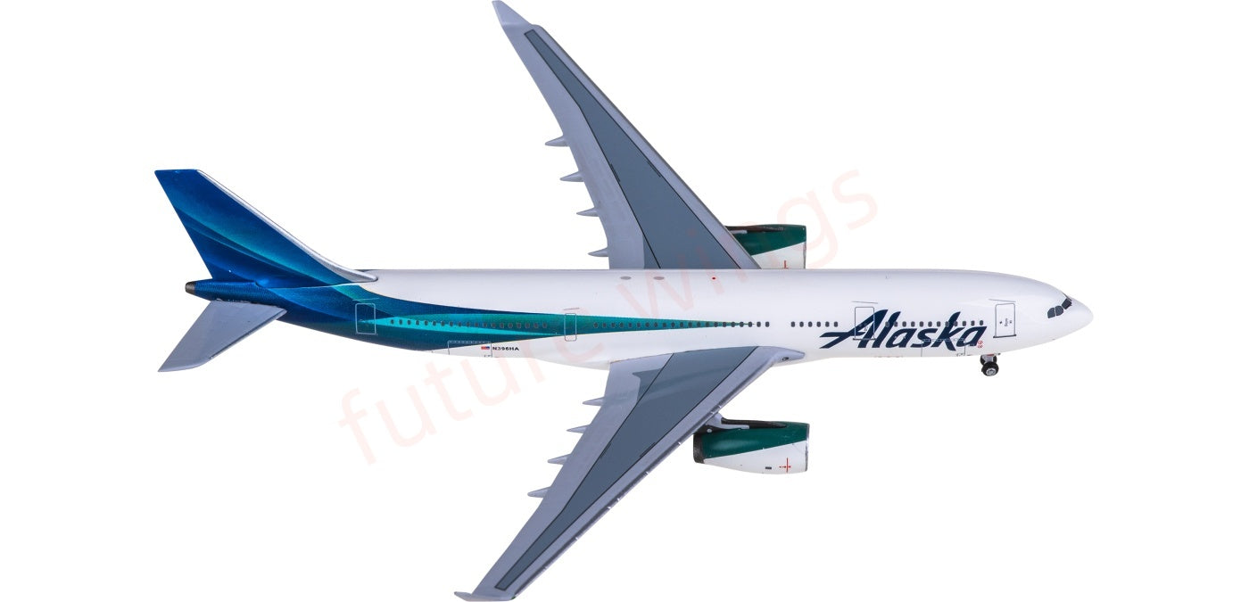 1:400 AeroClassics AC411467 Alaska Airlines Airbus A330-200 N396HA Aircraft Model+Free Tractor