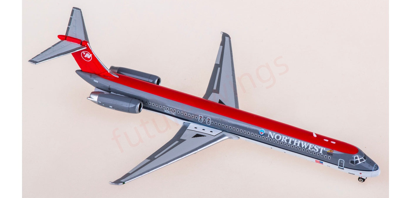 1:400 Phoenix PH04662 Northwest Airlines McDonnell Douglas MD-82 N307RC Aircraft Model+Free Tractor
