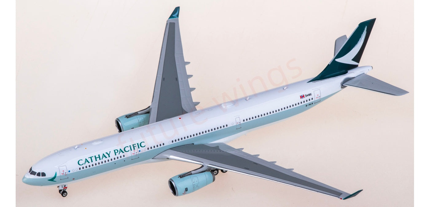 1:400 Phoenix PH04664 Cathay Pacific Airbus A330-300 B-HLW Aircraft Model+Free Tractor