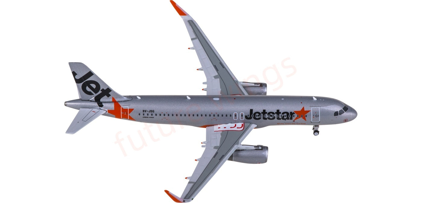 1:400 Phoenix PH12032 Jetstar Airbus A320 9V-JSQ Aircraft Model+Free Tractor