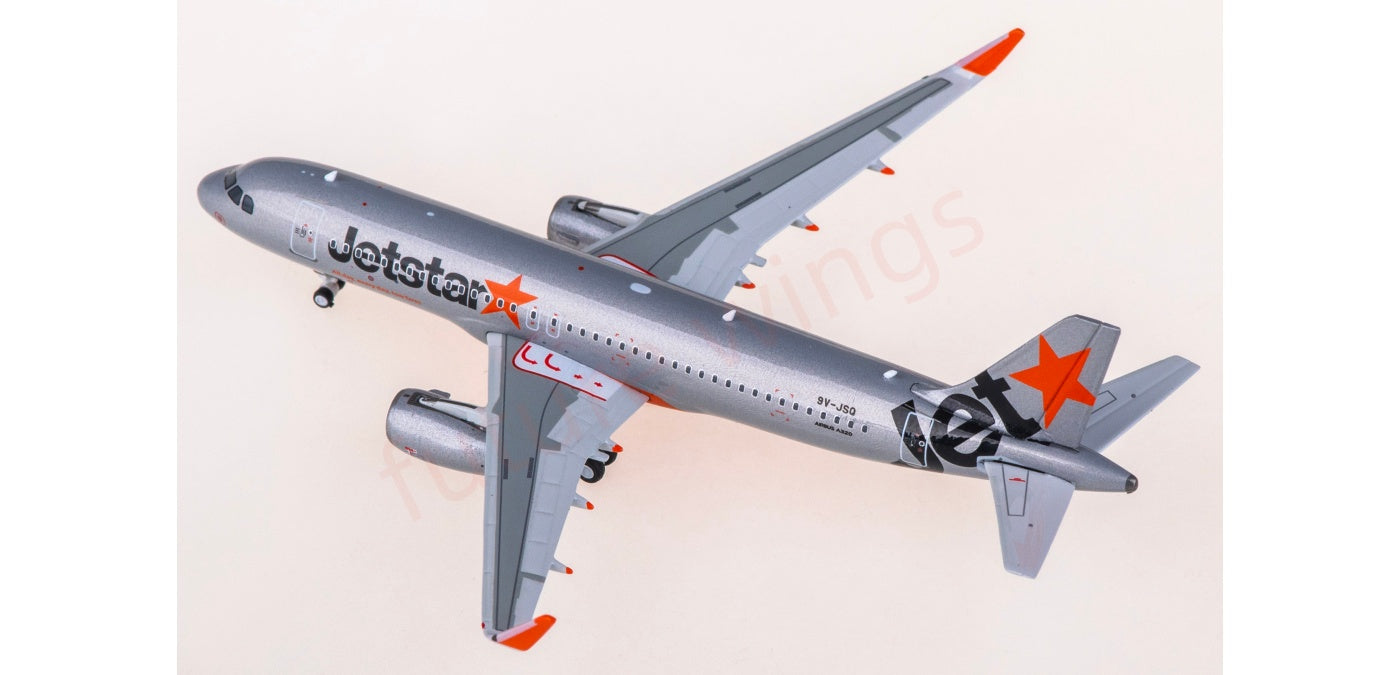1:400 Phoenix PH12032 Jetstar Airbus A320 9V-JSQ Aircraft Model+Free Tractor