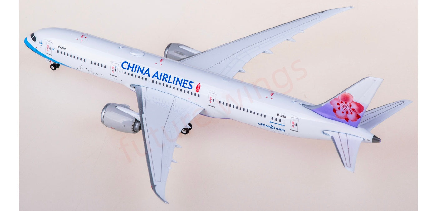 1:400 Phoenix PH12050 China Airlines B787-9 B-18811 Aircraft Model+Free Tractor
