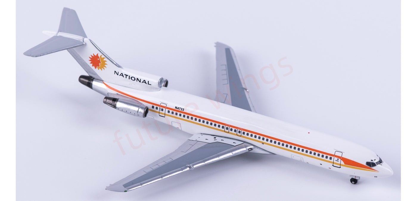 1:400 AeroClassics AC411483 National Airlines B727-200 N4733 Aircraft Model+Free Tractor