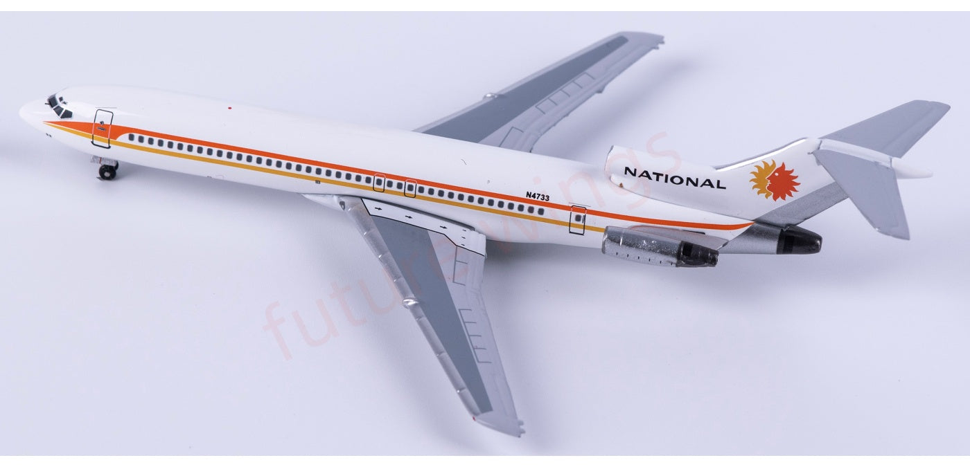 1:400 AeroClassics AC411483 National Airlines B727-200 N4733 Aircraft Model+Free Tractor