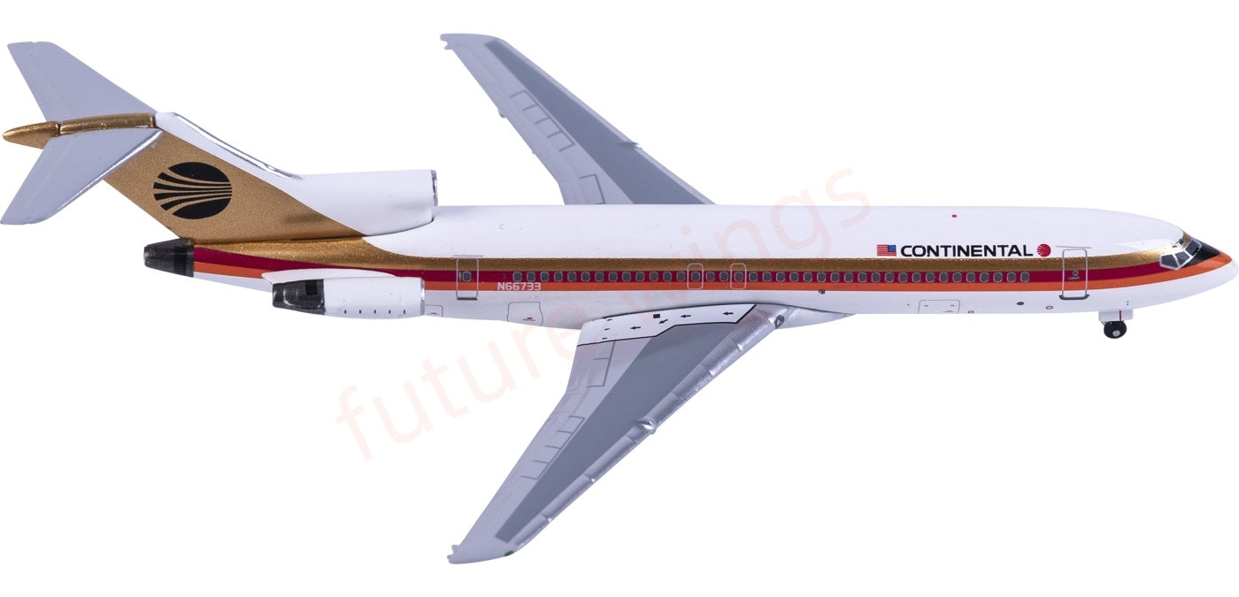 1:400 AeroClassics AC411478 Continental Airlines B727-200 N66733 Aircraft Model+Free Tractor