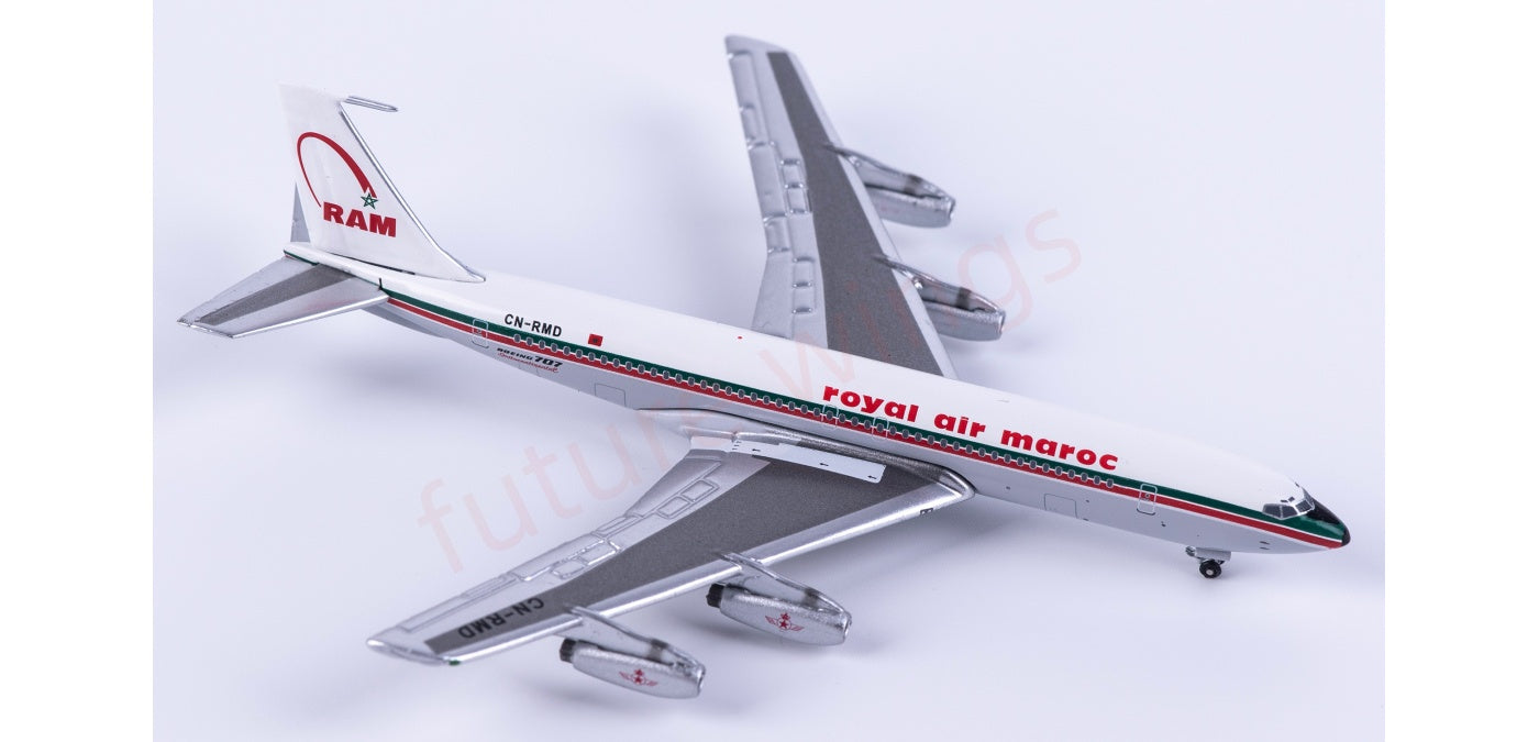1:400 AeroClassics AC411197 Royal Air Maroc B707-420 CN-RMD Aircraft Model+Free Tractor