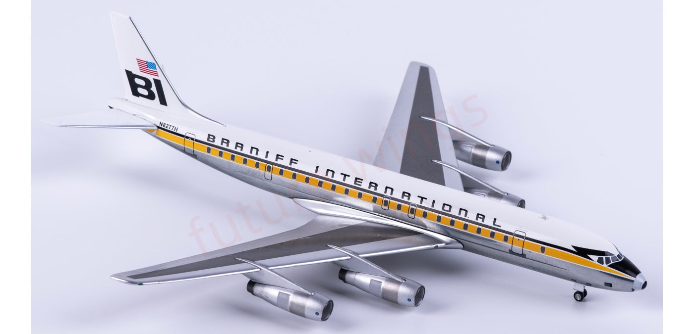 1:200 AeroClassics AC211435 Braniff Douglas DC-8 N8277H Aircraft Model+Free Tractor