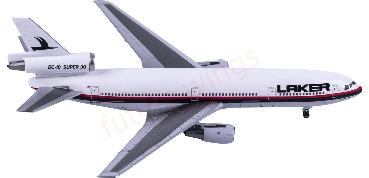 1:400 AeroClassics AC411425 Laker Airways McDonnell Douglas DC-10-30 N832LA Aircraft Model+Free Tractor