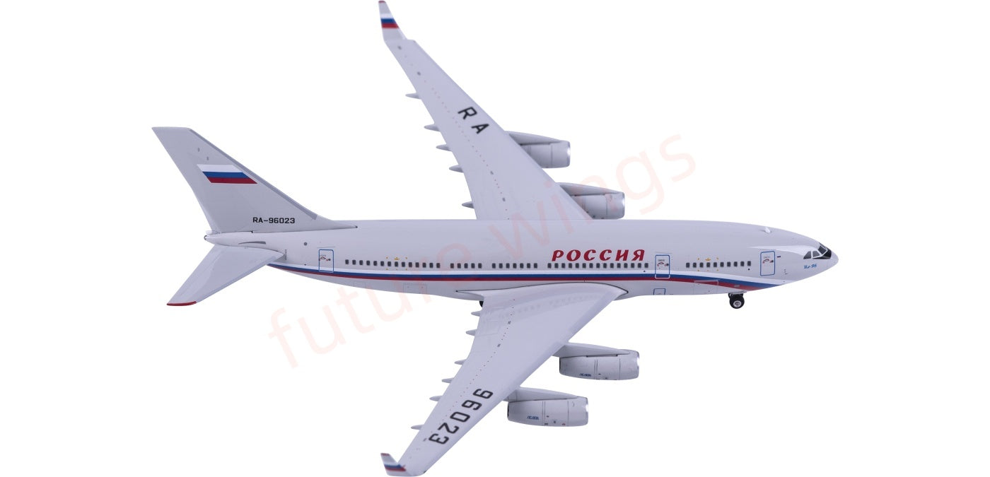 1:400 Phoenix PH12054 Rossiya Special Flight Detachment Ilyushin IL-96-300 RA-96023 Aircraft Model+Free Tractor