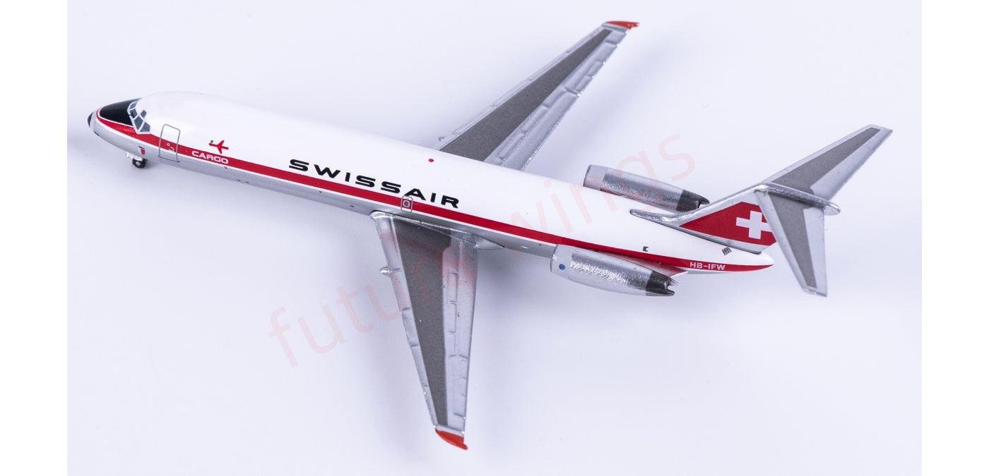 1:400 AeroClassics AC411447 Swissair McDonnell Douglas DC-9-32 HB-IFW Aircraft Model+Free Tractor
