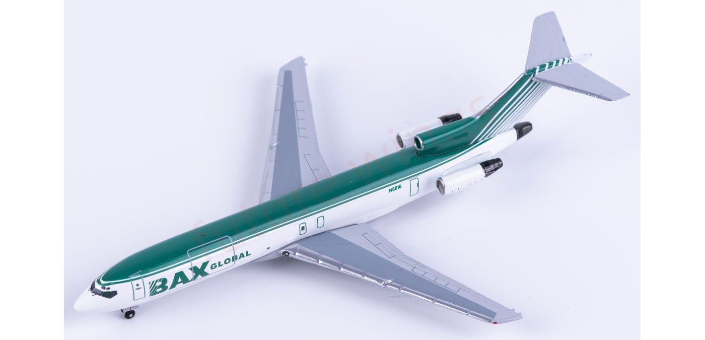 1:400 AeroClassics AC411507 BAX Global B727-200 N6816 Aircraft Model+Free Tractor