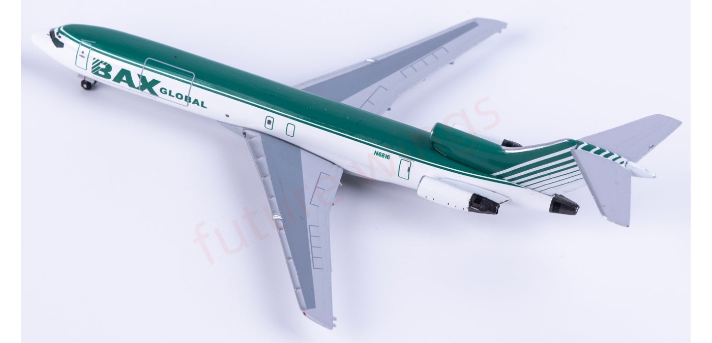 1:400 AeroClassics AC411507 BAX Global B727-200 N6816 Aircraft Model+Free Tractor