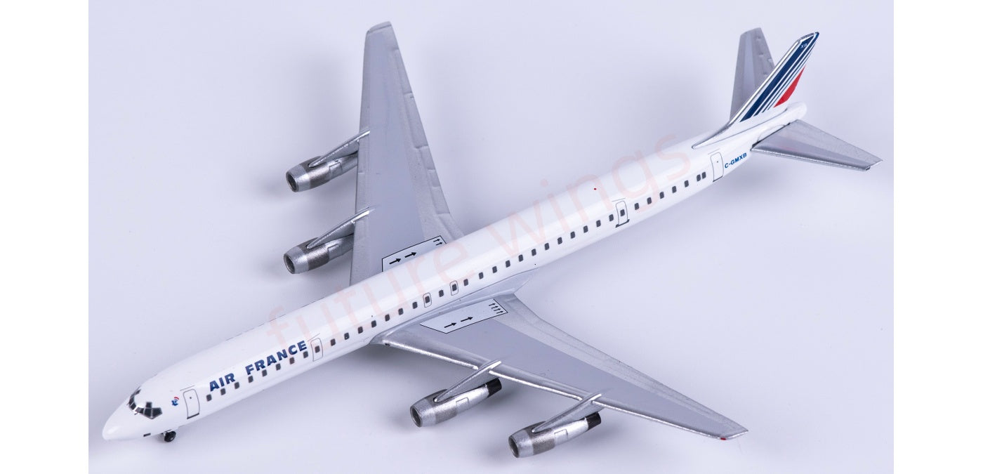 1:400 AeroClassics AC411458 Air France Douglas DC-8-61 C-GMXB Aircraft Model+Free Tractor