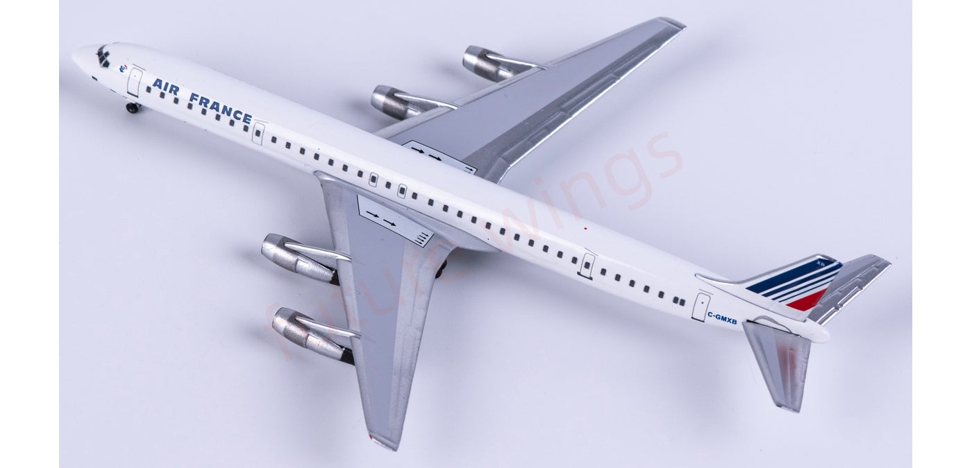 1:400 AeroClassics AC411458 Air France Douglas DC-8-61 C-GMXB Aircraft Model+Free Tractor