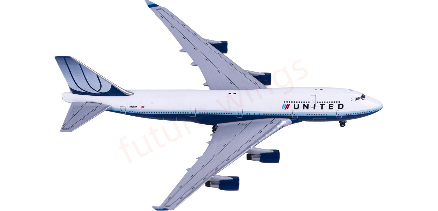 1:400 AeroClassics BBX41652 United Airlines B747-400 N198UA Aircraft Model+Free Tractor