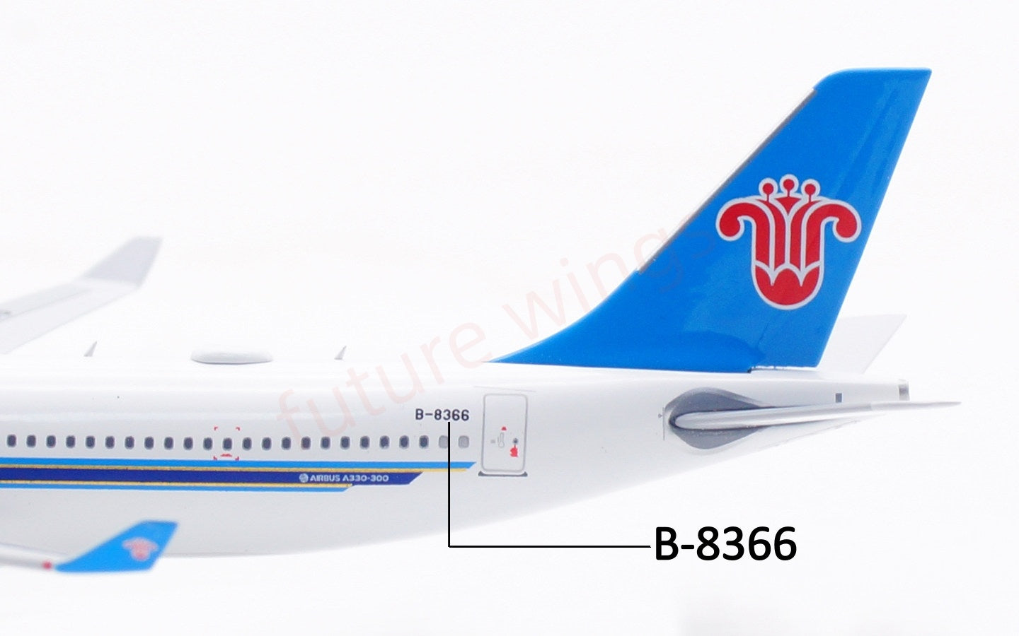 1:400 Aviation400 China Southern Airlines A330-300 B-1062 B-1063 B-1065 B-8365 B-8366 Aircraft Model Free Tractor+Stand