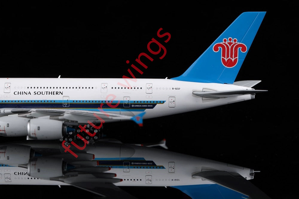 1:400 HX Models China Southern Airlines A380 B-6136 B-6137 B-6138 B-6139 B-6140+Tractor