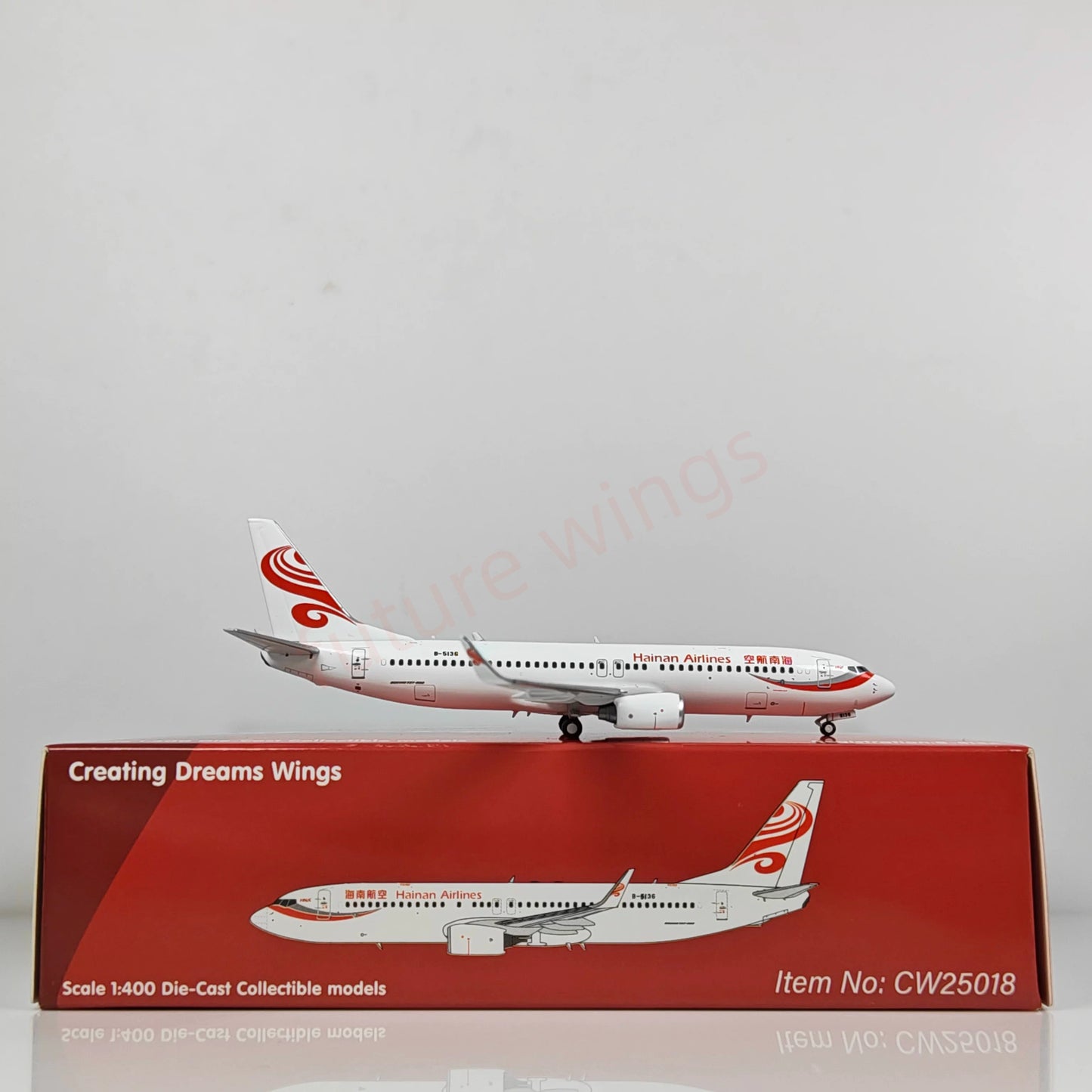1:400 CW MODEL Hainan Airlines B737-800 B-5136 Aircraft Model+Free Tractor