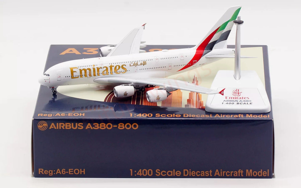 1:400 Aviation400 Emirates A380 A6-EOH Aircraft Model Free Tractor+Stand