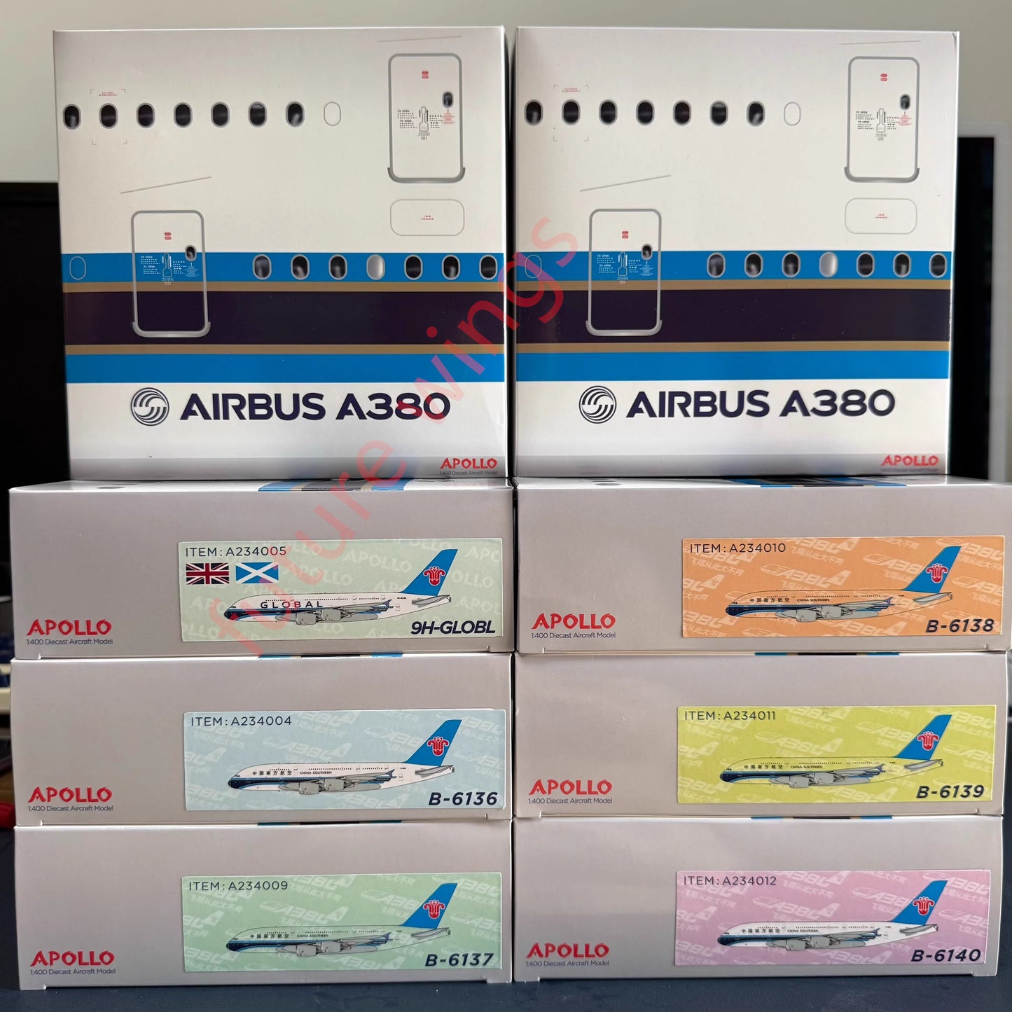 1:400 APOLLO China Southern A380-800 Diecast Aircraft Model+Free Tractor