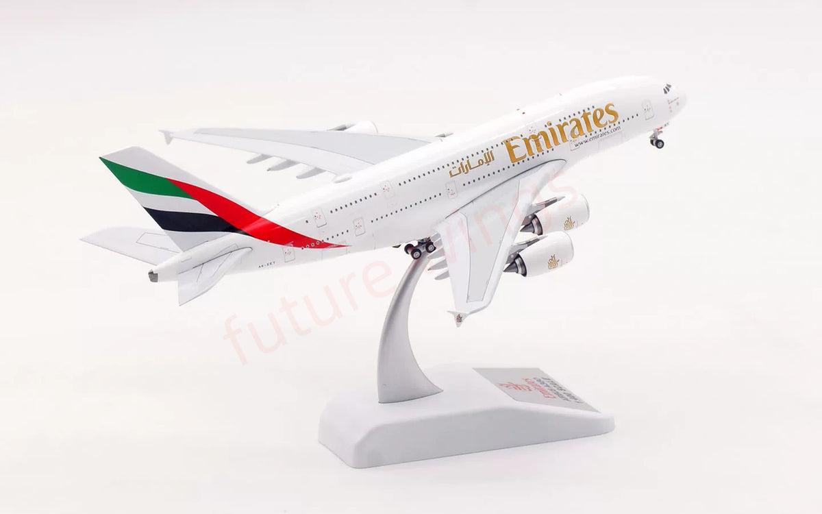 1:400 Aviation400 Emirates A380 A6-EEY Aircraft Model Free Tractor+Stand