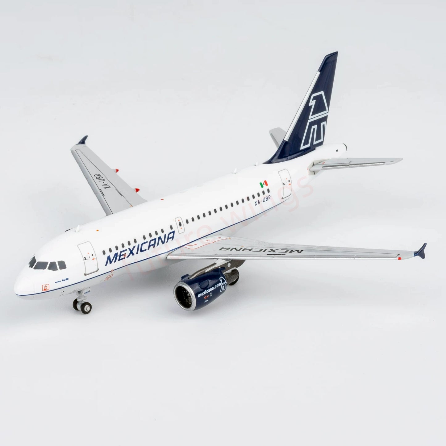1:400 NG Models NG48030 Mexicana A318 XA-UBR Aircraft Model+Free Tractor