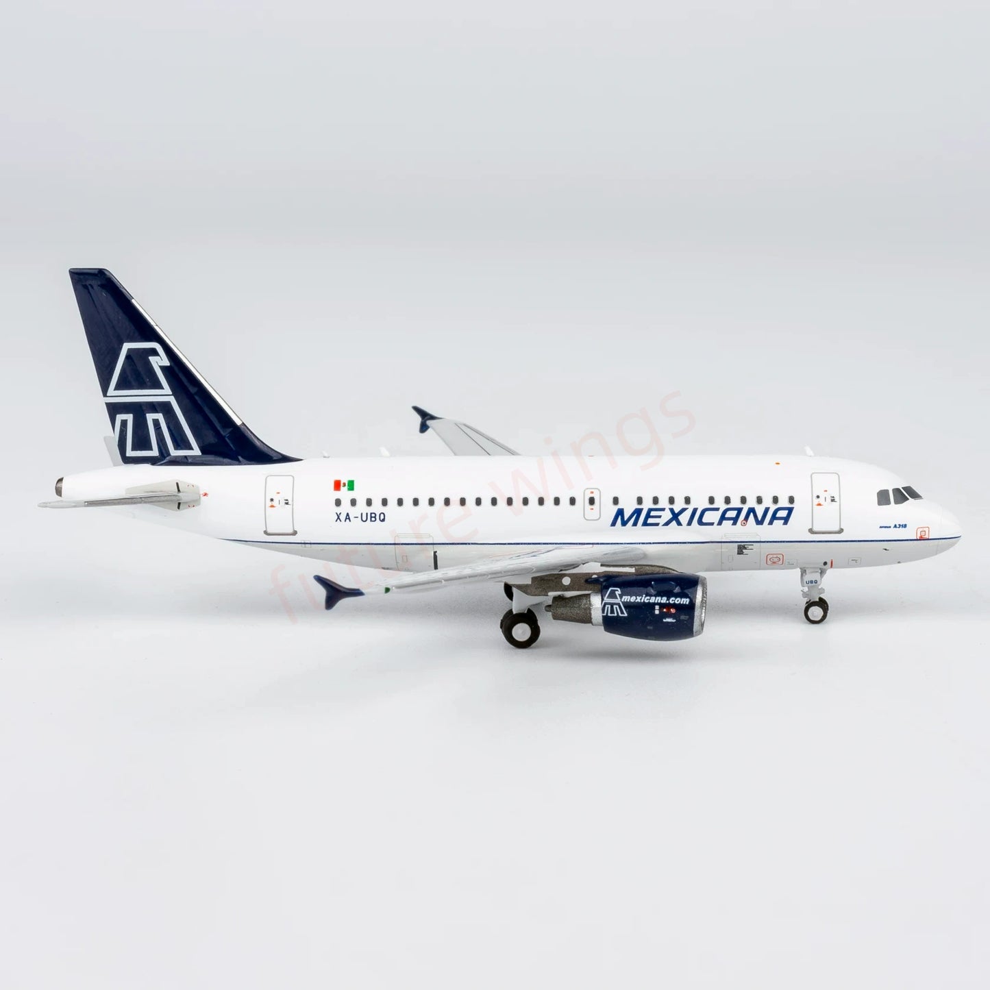 1:400 NG Models NG48029 Mexicana A318 XA-UBQ Aircraft Model+Free Tractor