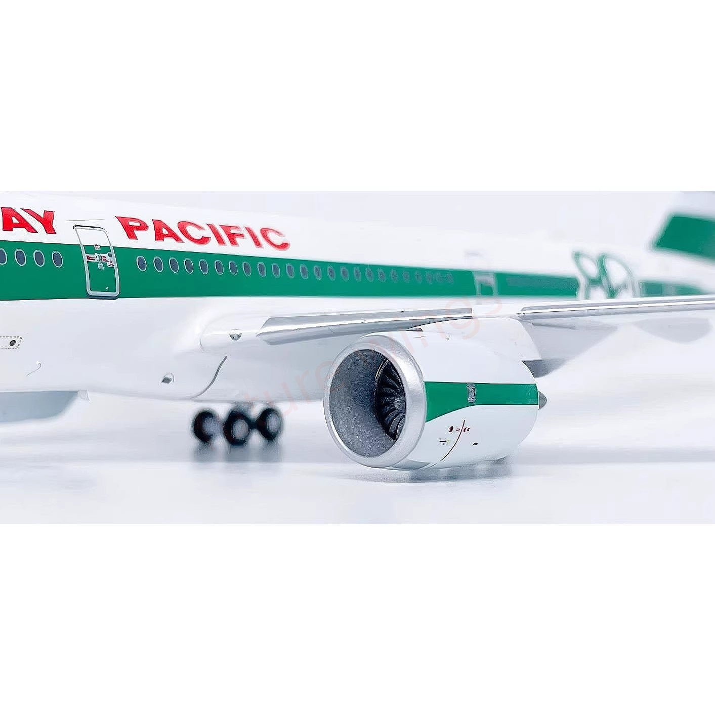 1:400 AeroPolaris Cathay Pacific A350-900 B-LRJ "80years"  Aircraft Model+Free Tractor
