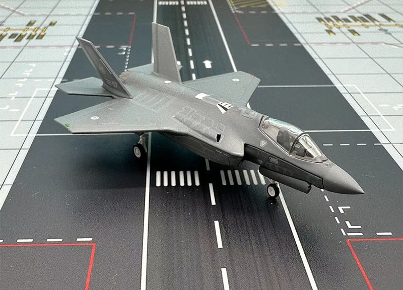 1:200 Herpa Lockheed Martin F-35A (Italian Air Force /JAPAN) Model