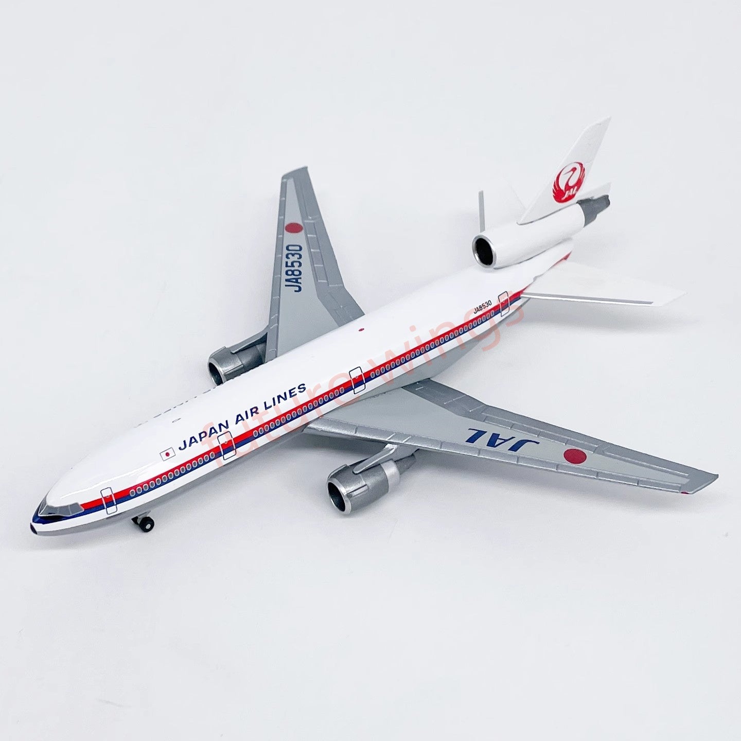 1:400 Jet Model Japan Airlines DC-10 JA8530 JA8532 Aircraft Model+Free Tractor