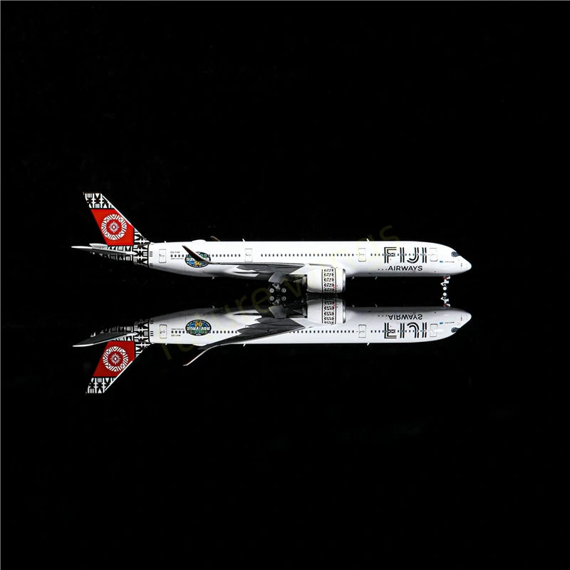 1:400 AeroPolaris Fuji Airways A350-900 DQ-FAM Aircraft Model+Free Tractor