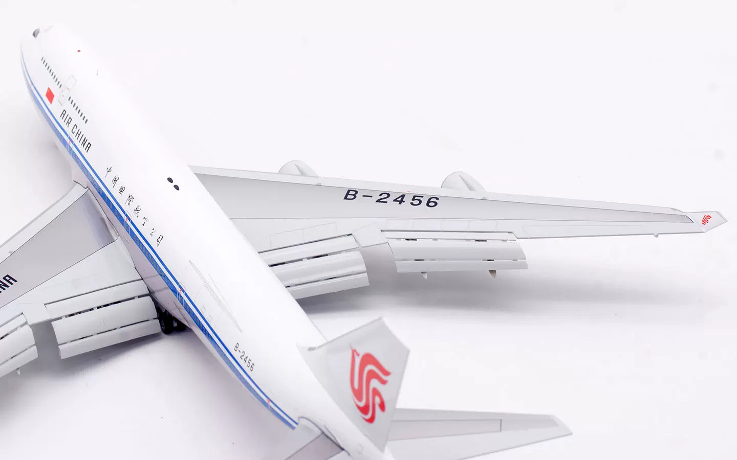 1:200 SQ Wings Air China B747-400 B-2456 Diecast Aircraft Model