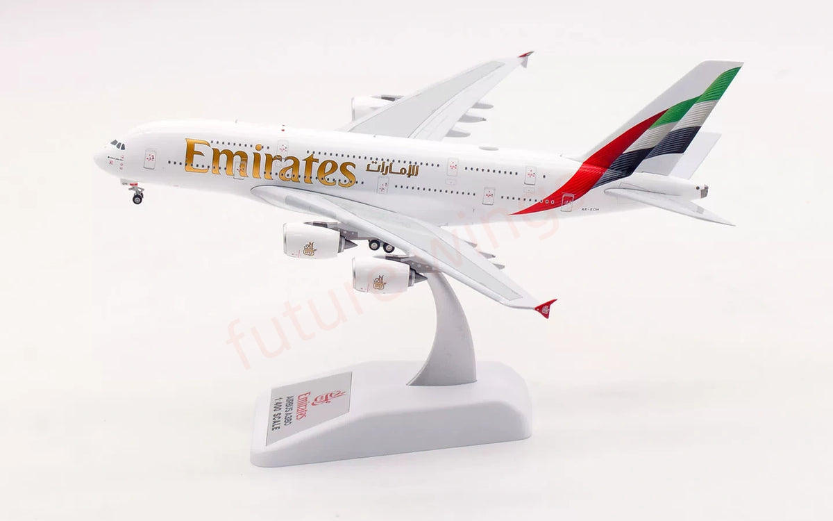1:400 Aviation400 Emirates A380 A6-EOH Aircraft Model Free Tractor+Stand