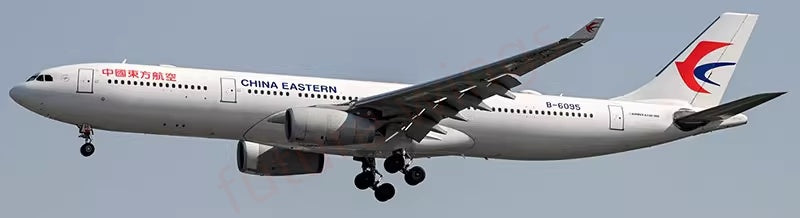 1:400 Aviation400 China Eastern Airlines A330-300 B-6125 B-6095 Aircraft Model Free Tractor+Stand