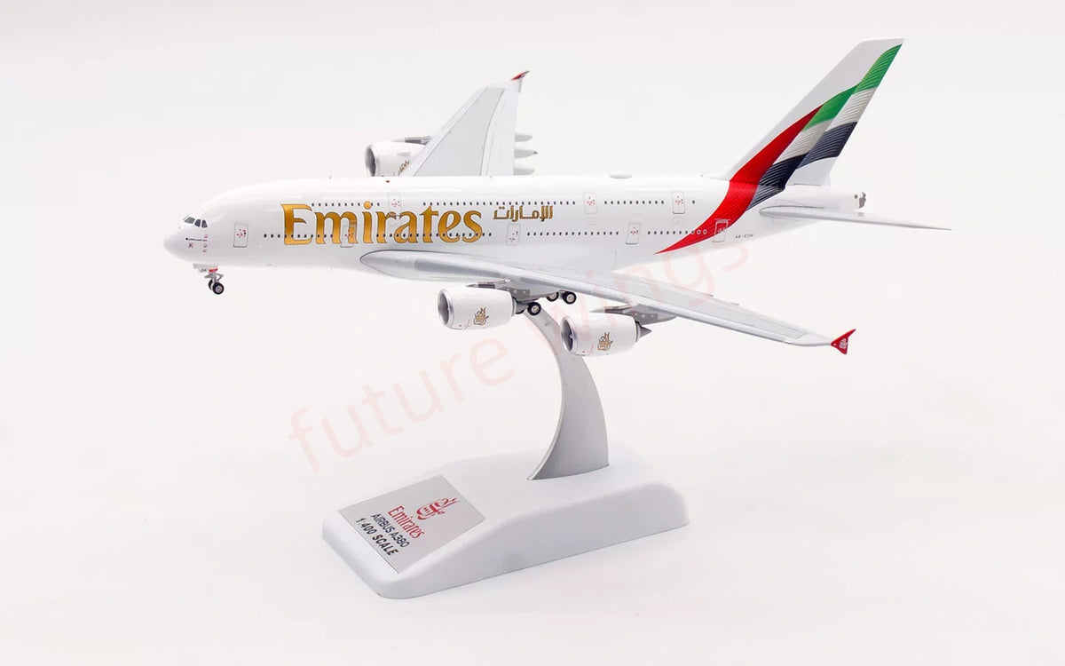 1:400 Aviation400 Emirates A380 A6-EOH Aircraft Model Free Tractor+Stand