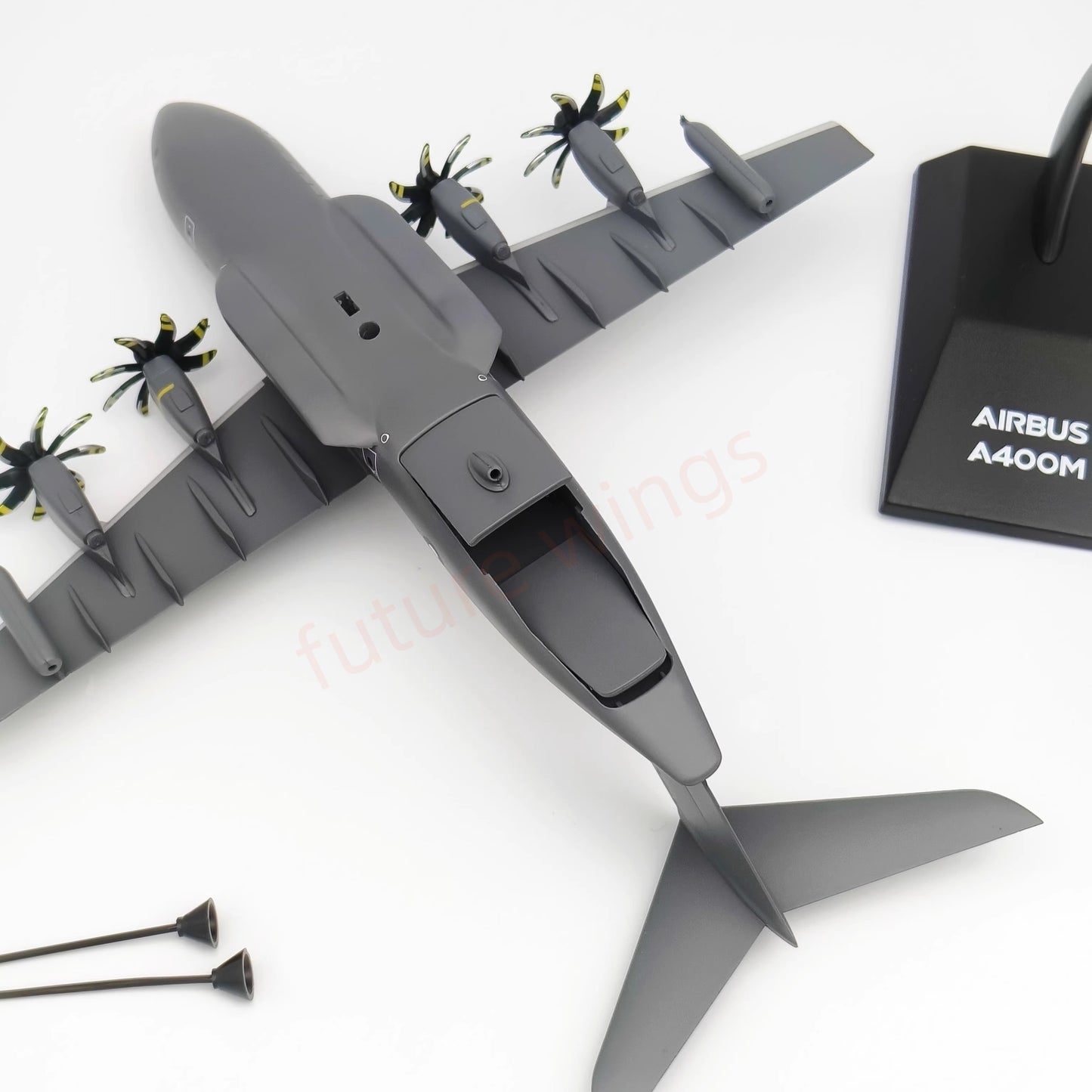 1:200 Aimo Wings A400M Transport Aircraft Model With Stand